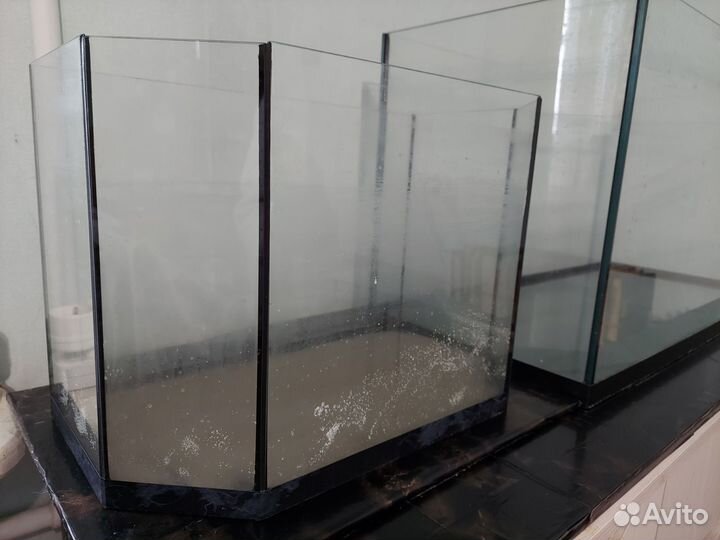 Аквариум с рыбками