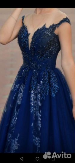 Вечернее платье