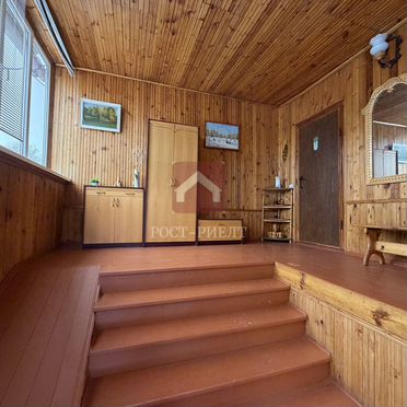 Коттедж 430 м² на участке 25,6 сот.