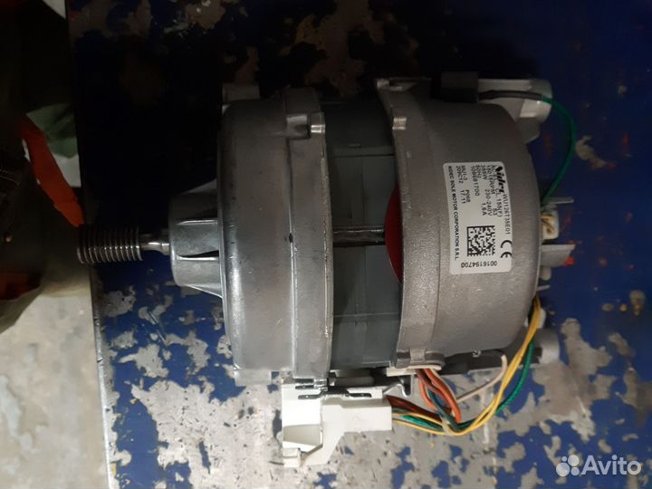 Двигататель стиральной машины