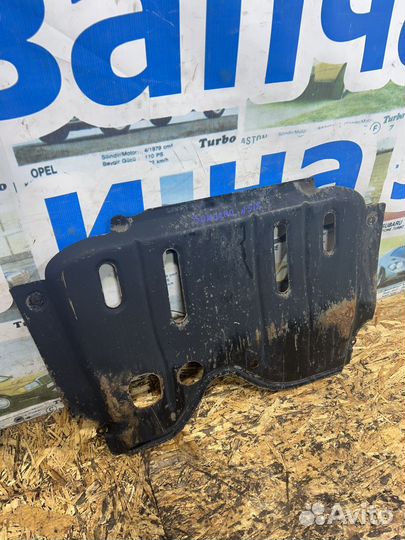 Защита штатная Рено Сандеро Степвей