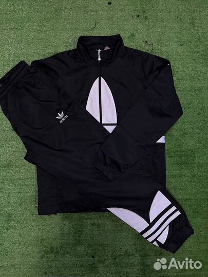 Спортивный костюм от Nike & Adidas