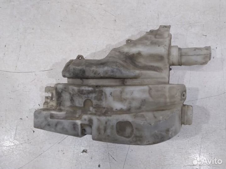 Бачок омывателя передний Audi A8 D3 2002-2010