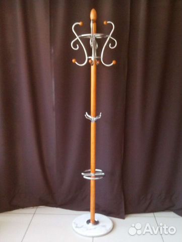 Вешалка напольная деревянная