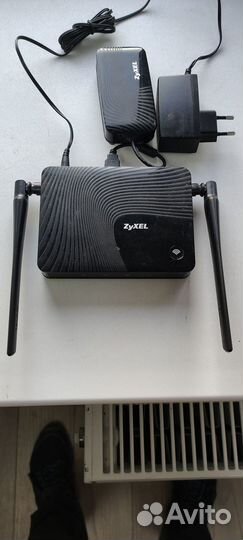 Wi-Fi роутер Zyxel Keenetic 4G III
