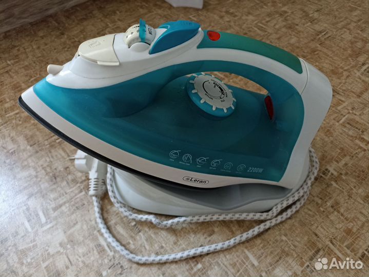 Утюг беспроводной