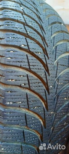 Колёса (4шт) R16 зимние нешипованные на Тойоту