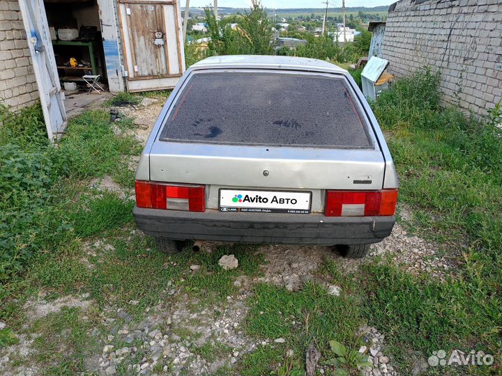 ВАЗ 2109 1.5 МТ, 2003, битый, 150 000 км