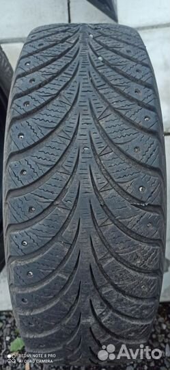 Sava Eskimo Stud 185/65 R14