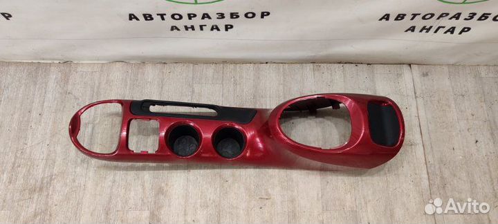 Центральная консоль Nissan Juke F15E HR16DE 2012