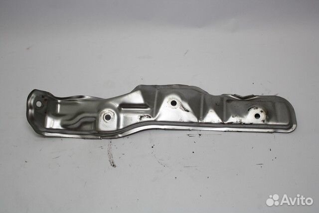 Кожух выпускного коллектора 1555A768 Mitsubishi