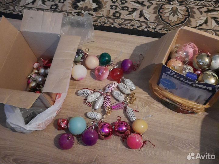 Елочные игрушки