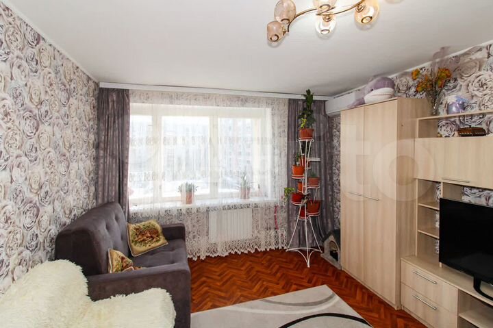 2-к. квартира, 48 м², 5/9 эт.