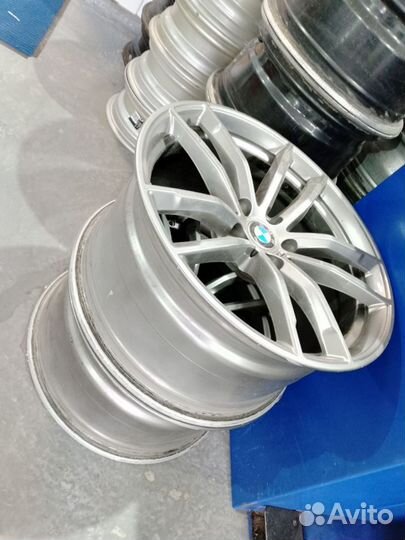 Диски R18 BMW 5 G30 Double Spoke 662 M Ferricgrey