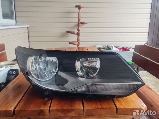 Фара передняя правая Volkswagen Tiguan 1 5n1941006