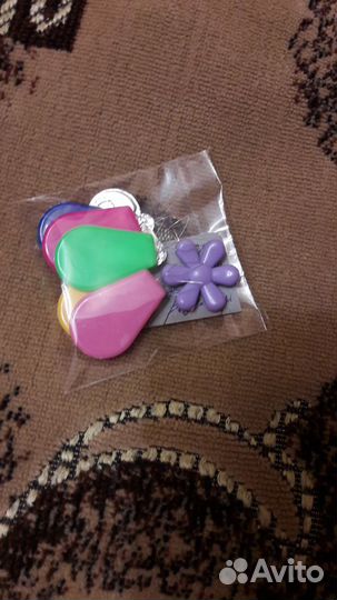 Нитевдеватели для вдевания ниток в игольное ушко