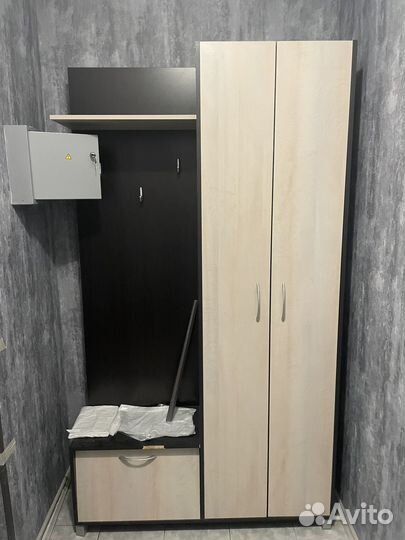 Шкаф в прихожую