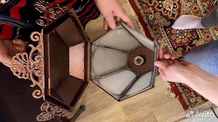 Фонарь уличный настенный