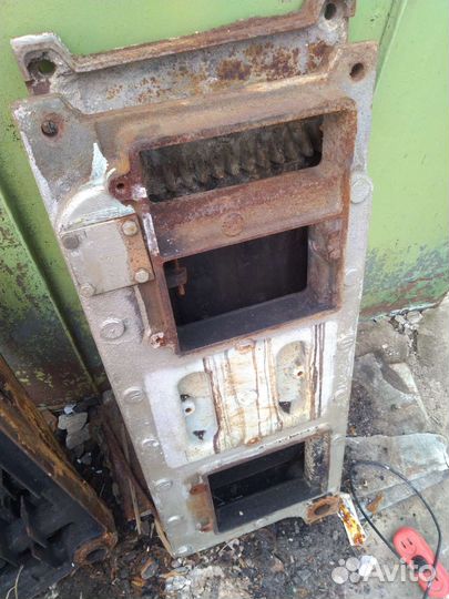 Батарея чугунная, котел твердотопливный