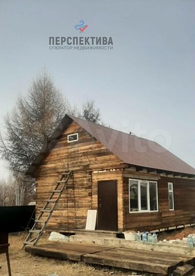 Дом 36 м² на участке 8 сот.