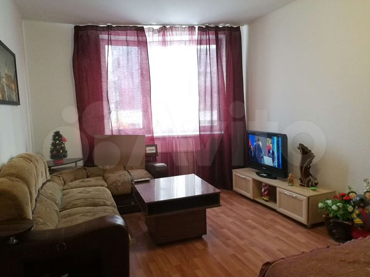 1-к. квартира, 45 м², 3/27 эт.