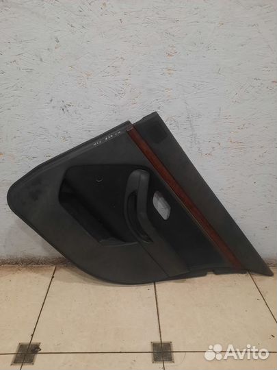 Обшивка двери задняя правая BMW E39