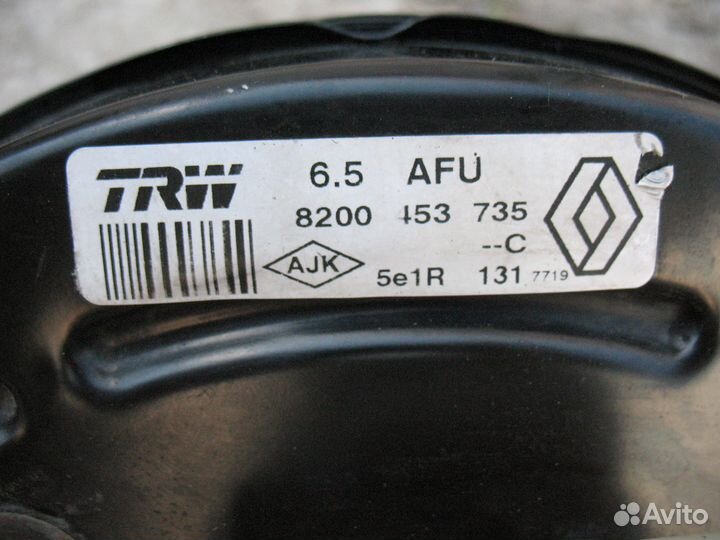 Вакуумный усилитель тормозов Renault Megane 2