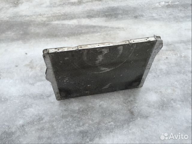Радиатор охлаждения BMW f07 f10 f11 f06 f12 f13