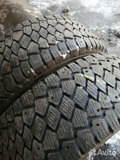 Continental VancoViking 215/65 R16