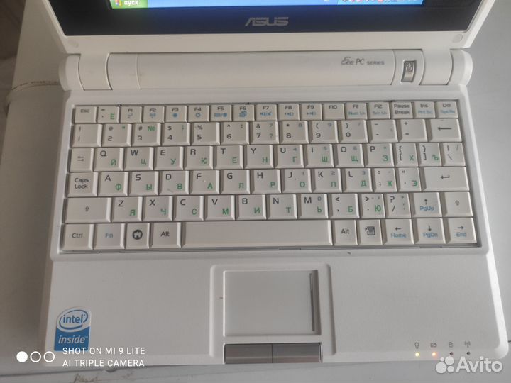 Нетбук Asus Eee PC 2G Surf