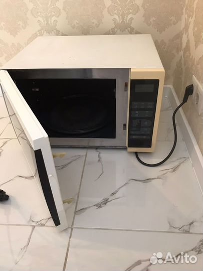 Микроволновая печь Panasonic