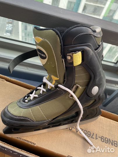 Коньки хоккейные 42 размер