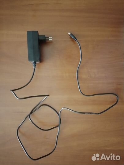 Монитор dexp DF22N1