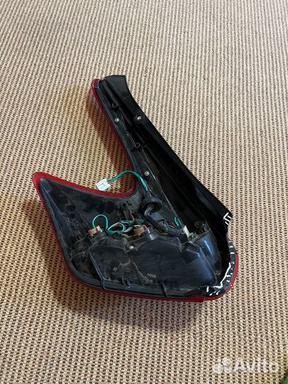 Фара задняя правая Nissan Juke