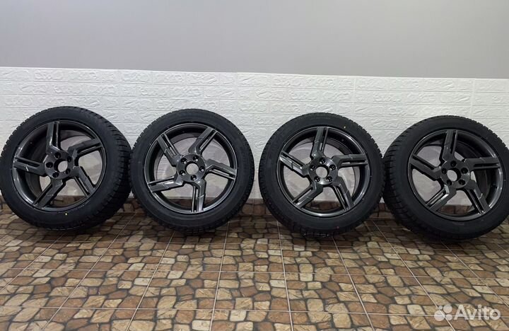 Новые Зимние колеса в сборе 235/50 R18