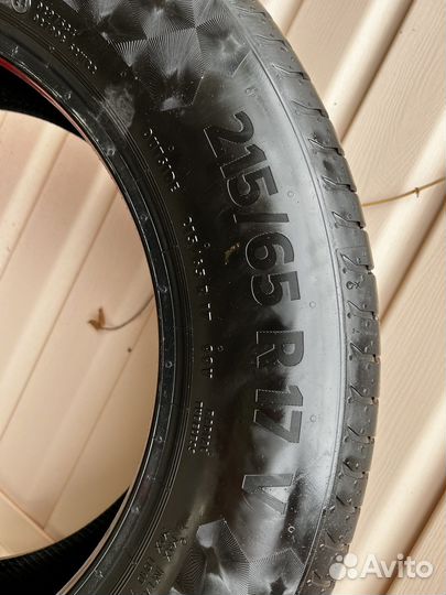 Continental PremiumContact 6 215/65 R17 99V