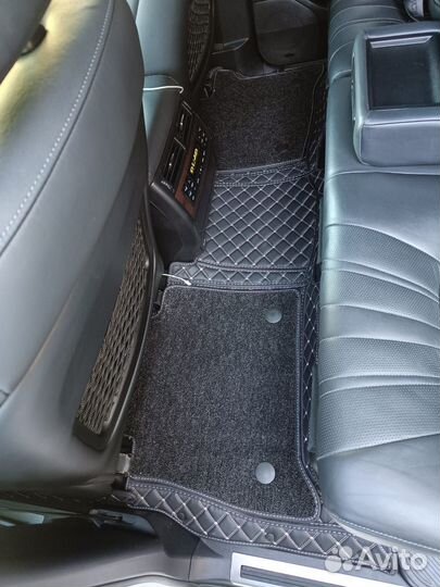 Автомобильные 3D коврики Land Cruiser 200