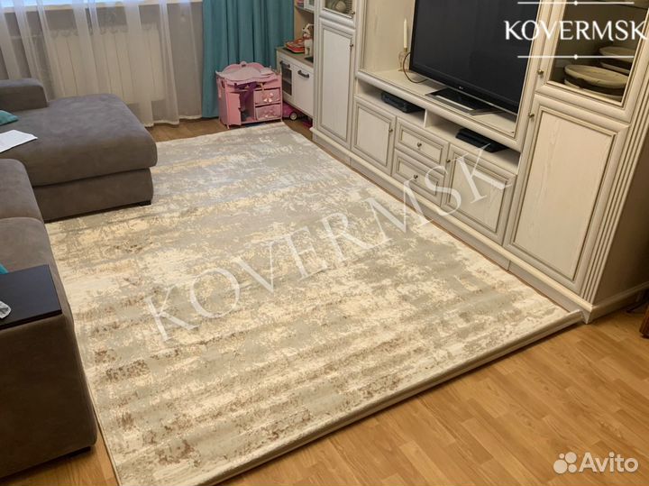 Ковер новый