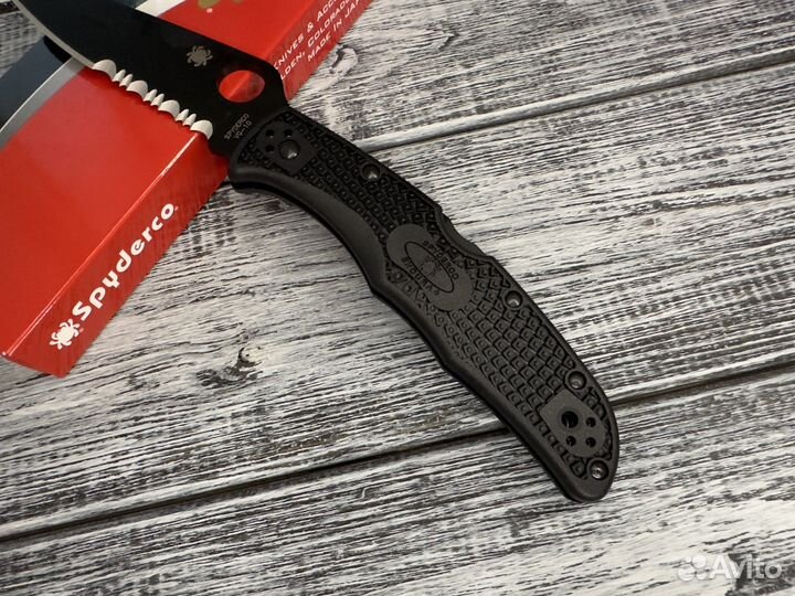 Складной нож Spyderco Endura 4 Black Bade