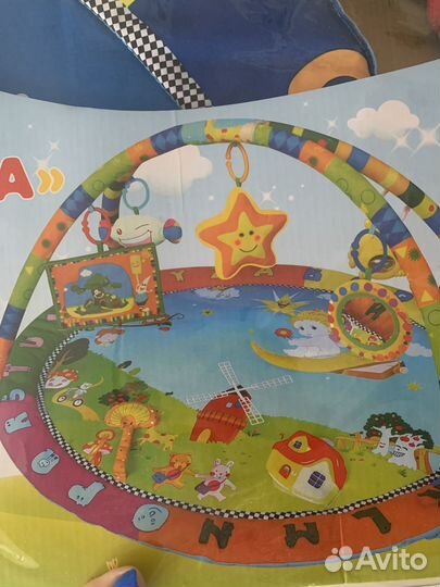 Развивающий коврик
