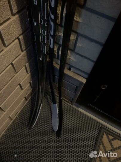 Клюшка хоккейная