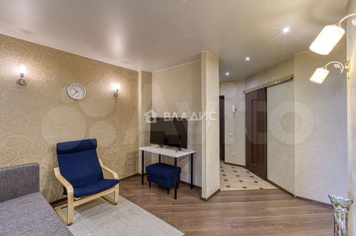 2-к. квартира, 74 м², 6/14 эт.