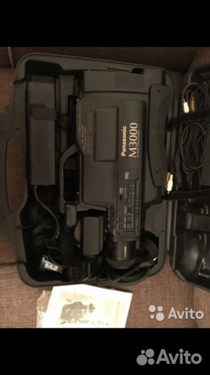 Профессиональная видеокамера Panasonic-NV-M3000EM