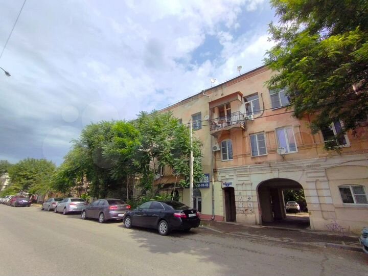 1-к. квартира, 41,7 м², 1/3 эт.