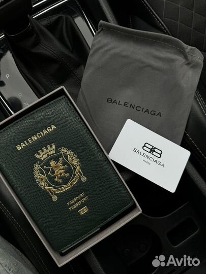 Обложка для паспорта balenciaga