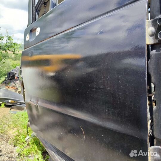 Дверь передняя правая УАЗ patriot