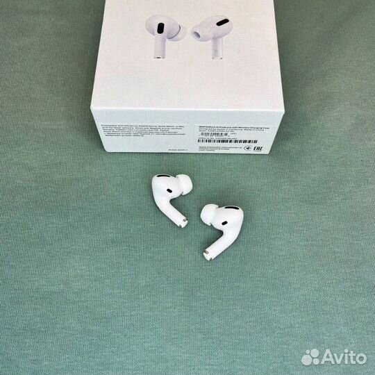 AirPods Pro 2: Слушайте, как никогда