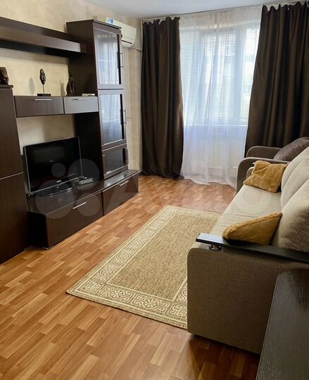 1-к. квартира, 40 м², 2/5 эт.