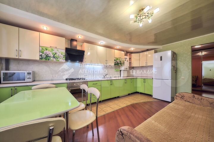 2-к. квартира, 85,1 м², 1/6 эт.