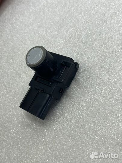 Парктроник передний Toyota Land Cruiser 200